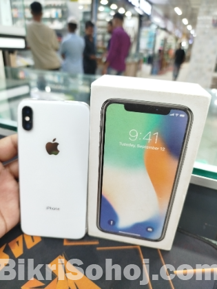 iPhone X